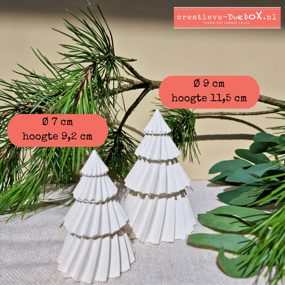 moderne kerstboompjes strak model