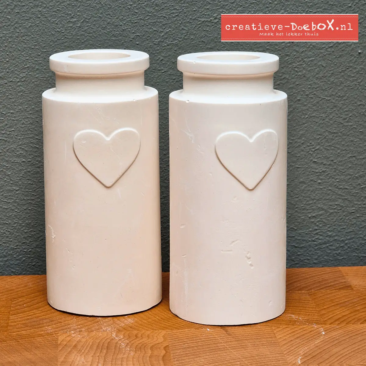 kleine vaasjes om te beschilderen thuispakket