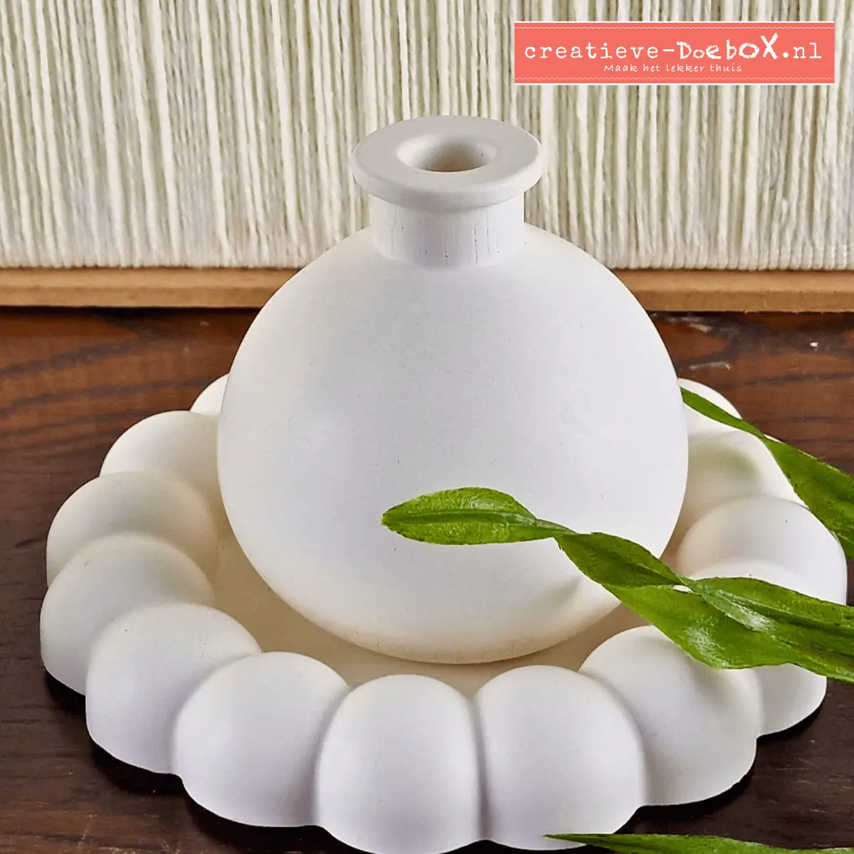 bolvaasje met schotel om te beschilderen keramisch gips